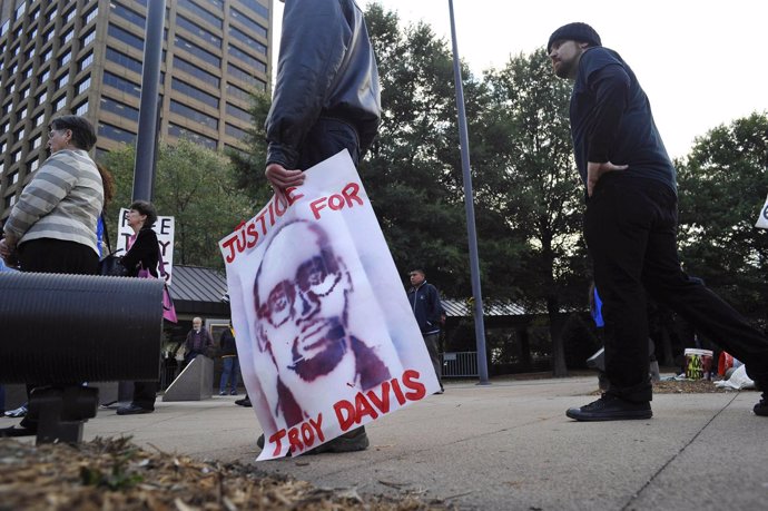 Manifestación Por La Suspensión De La Pena Capital Contra Troy Davis