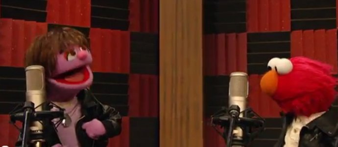 El Teleñeco De Justin Bieber Y Elmo