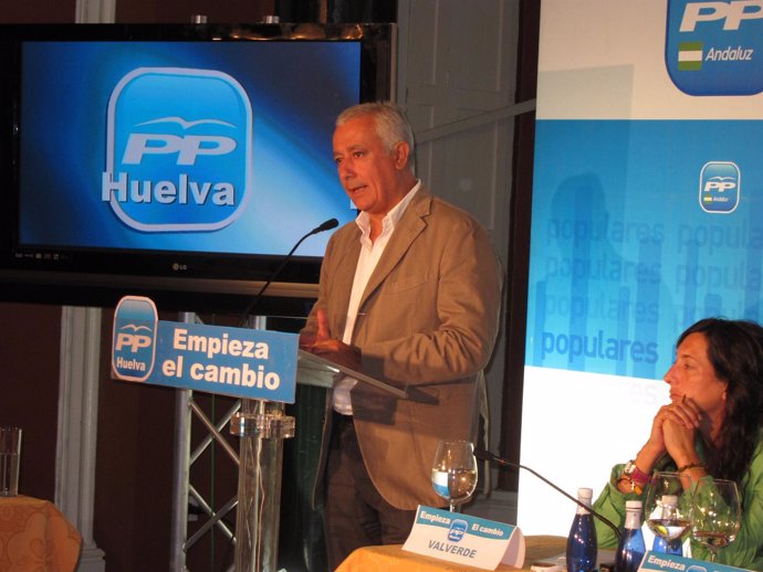 El Presidente Del PP-A, Javier Arenas, En Una Intervención En Huelva. 