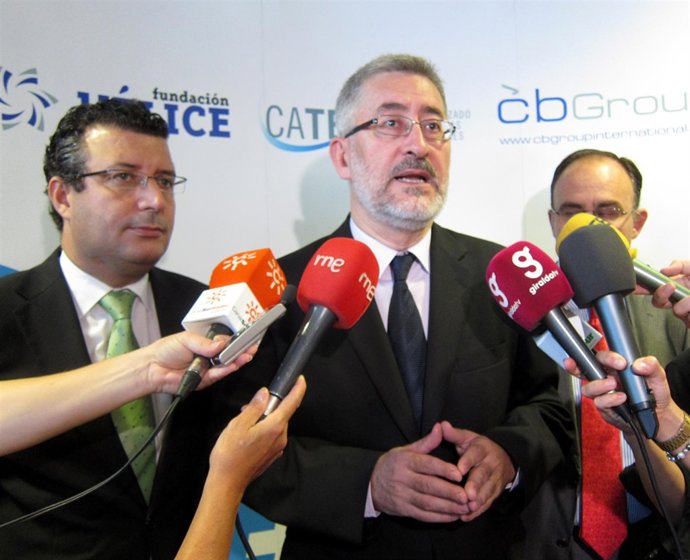 El Consejero De Economía, Innovación Y Ciencia, Antonio Ávila