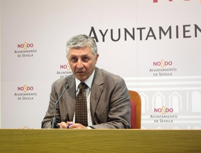 El Concejal De Urbanismo Del Ayuntamiento De Sevilla, Maximiliano Vílchez