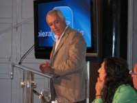 Arenas: Los "únicos" recortes que defiende el PP-A son "en el paro, en el fracaso escolar y en los abusos"