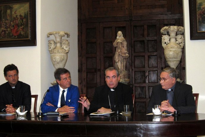 Rueda De Prensa De La Catedral De Málaga