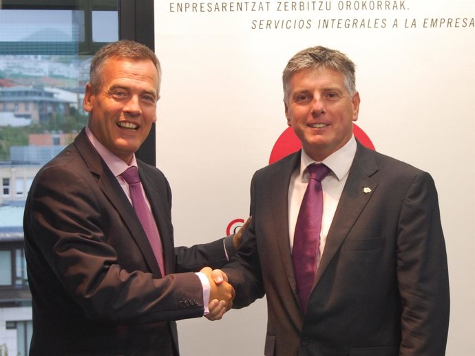 Pedro Esnaola Y Xabier Iturbe