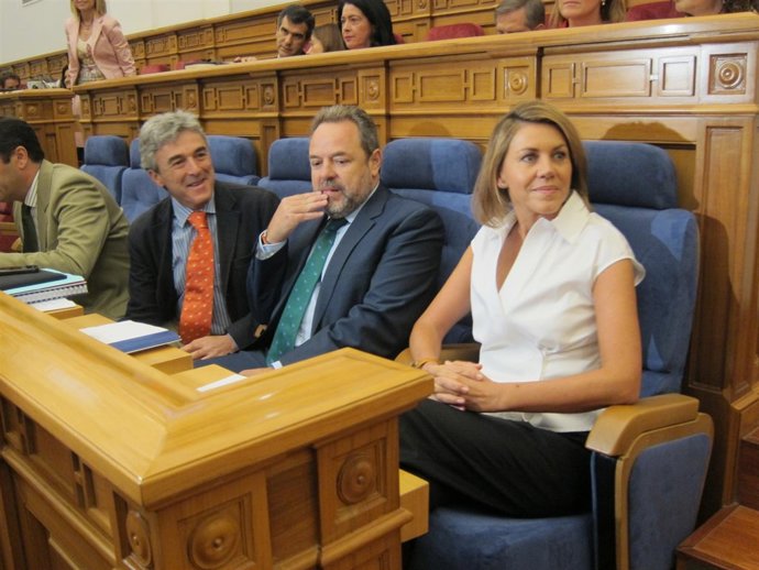 Cospedal En El Primer Pleno De Las Cortes