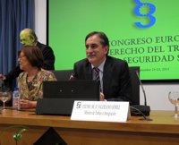 Valeriano Gómez ve una "desgracia" para la política laboral el caso ERE y ve "intachable" el comportamiento de la Junta