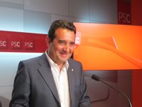 Bustos ve "normal" la baja de Castells de la dirección del PSC