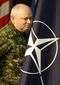 La OTAN cree que la misión en Libia se completará antes de agotar los tres meses