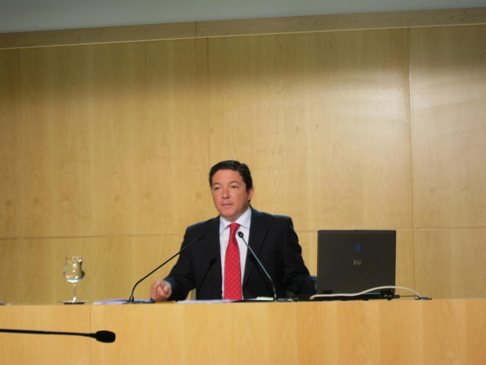 Pedro Calvo En Rueda De Prensa