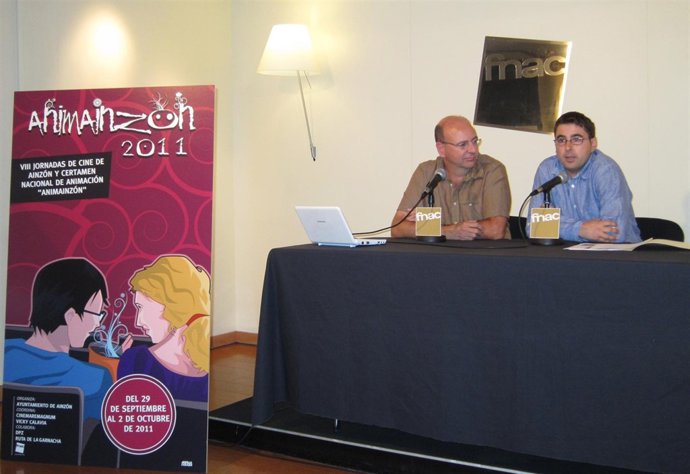 Barrera Y Royo En La Presentación De 'Animainzón 2011'