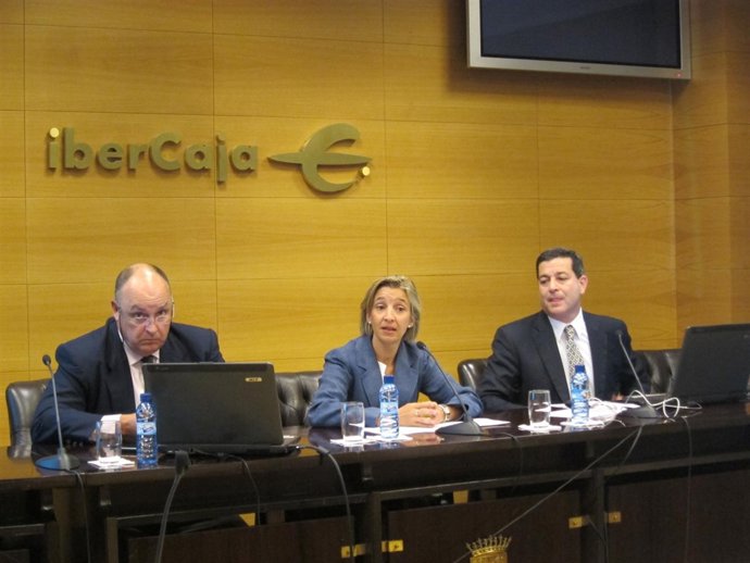 Juan Alfaro, Teresa Fernández Y José Antonio Domínguez