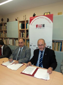 Firma Del Convenio Entre FSMCV Y UNDEF Para Enriquecer Los Moros Y Cristianos