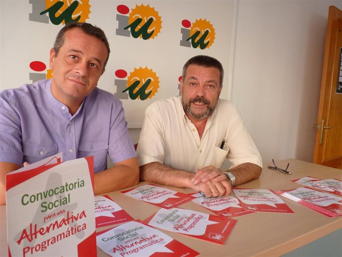 Castro Y García Peláez, Durante La Rueda De Prensa