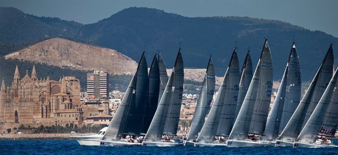 Flota Mundial De Melges 32' Palma 