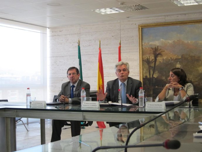 El Presidente De Cajagranada, Antonio Jara