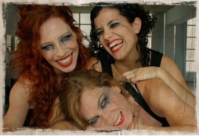 'Carmela Lili Amada' En La Sala Atrium