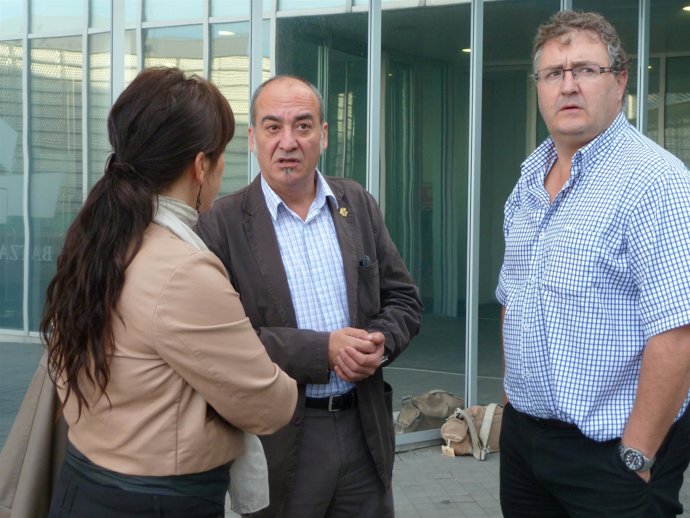 Martin Garitano Antes De Participar En El Pleno