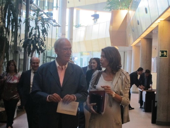 Lucía Figar Antes De Entrar En La Comisión De Educación