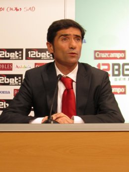 Marcelino, En Rueda De Prensa 