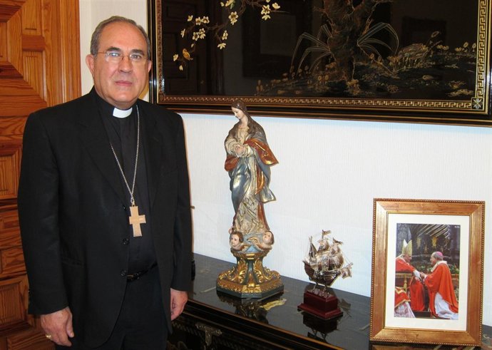 El Arzobispo De Sevilla, Juan José Asenjo