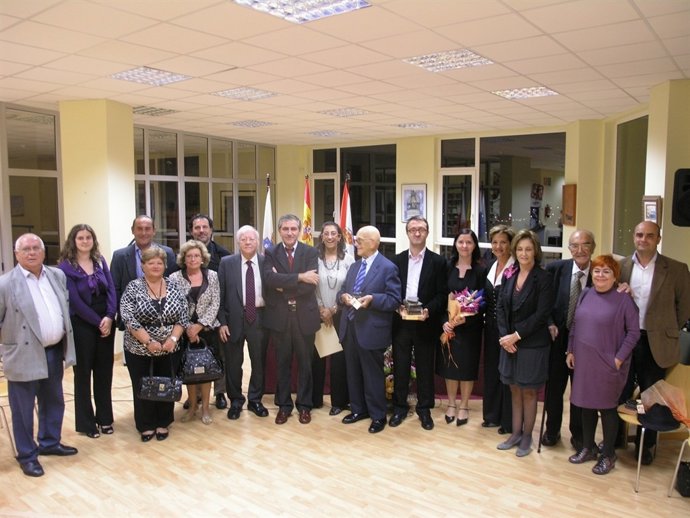 XV Concurso Internacional De Relato Corto Elena Soriano      