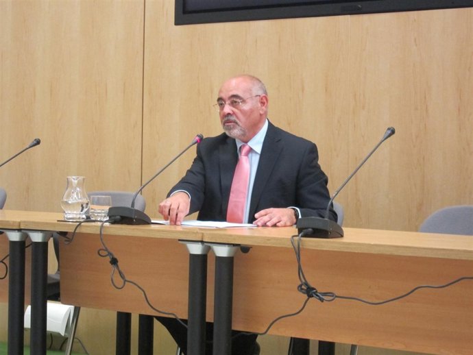 Jose Antonio Pastor.