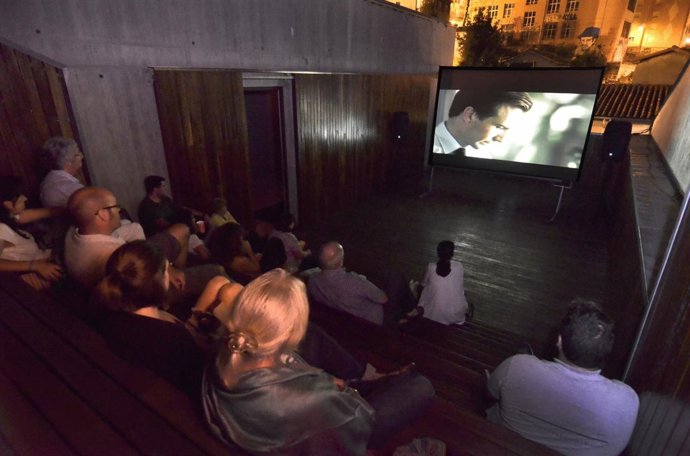 Centro Cívico Río De La Pila