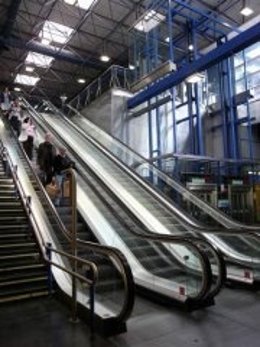 Escaleras Mecánicas De Metro De Madrid