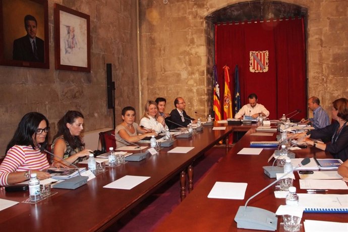 Reunión De Bauzá Con Gornés Y Su Equipo