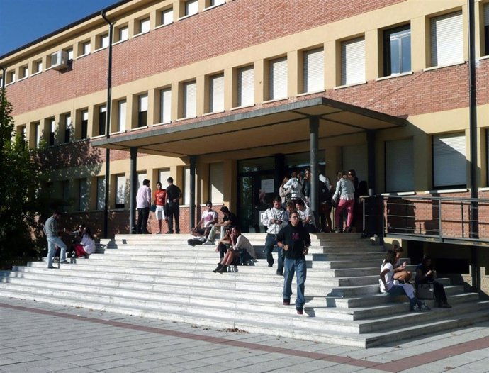 Inicio Del Curso En La UEMC.