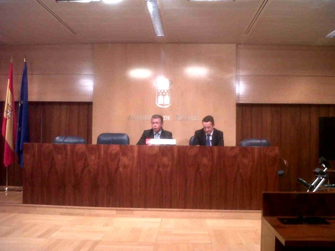 Granados En Rueda De Prensa