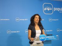 Los datos del CIS evidencian para el PP "un voto de confianza" ciudadano en Extremadura y un deseo de "cambio" en España