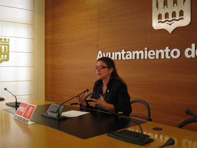 La Concejala Del PSOE Inmaculada Sáenz