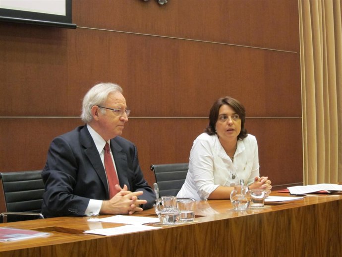 M.Valls (Cámara De Barcelona) Y S.Recasens (Ayto)