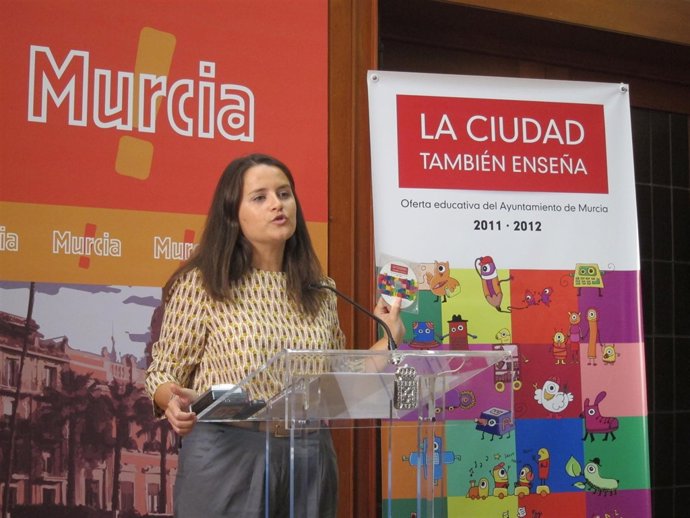 La Concejal De Educación En Ayuntamiento De Murcia, Lola Sánchez