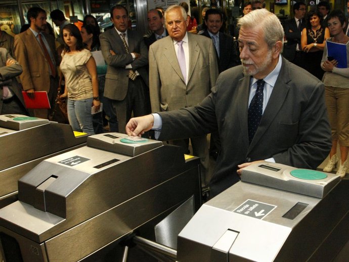 Antonio Beteta, Consejero De Transportes