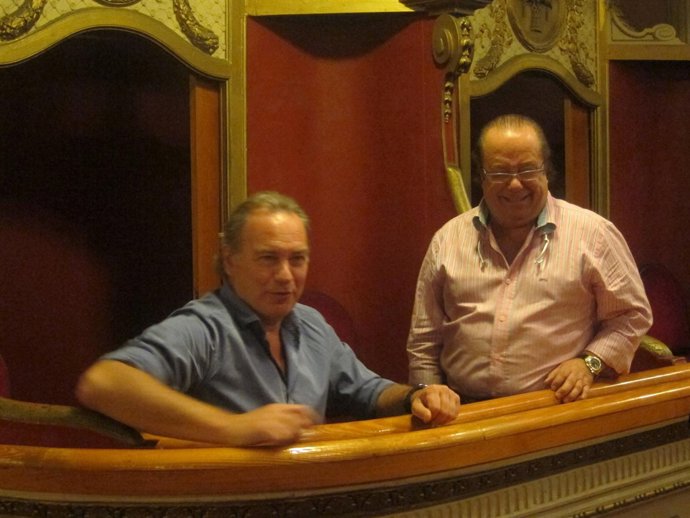 Bertín Osborne Y Paco Arévalo Presentan 'Mellizos' En El Olympia