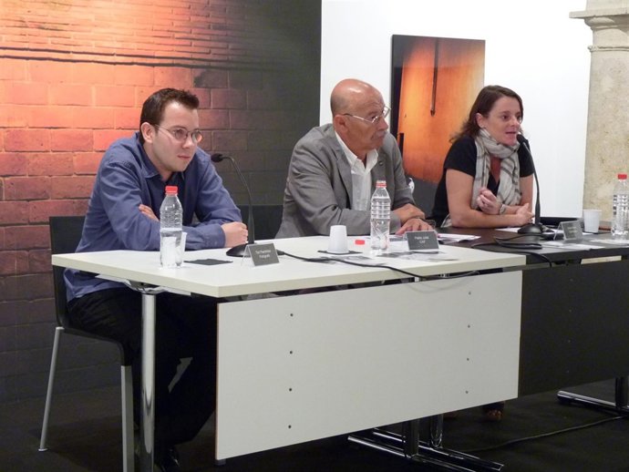 Presentación De La Temporada De Otoño En El CAF