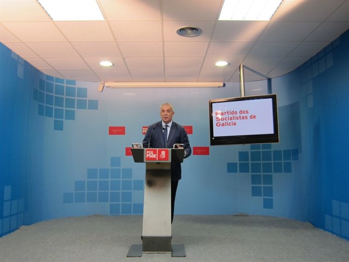 El Secretario Xeral Del Psdeg, Manuel 'Pachi' Vázquez