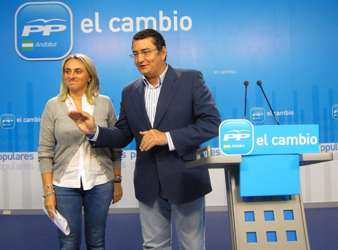 Antonio Sanz Y Marifran Carazo, Hoy En Rueda De Prensa