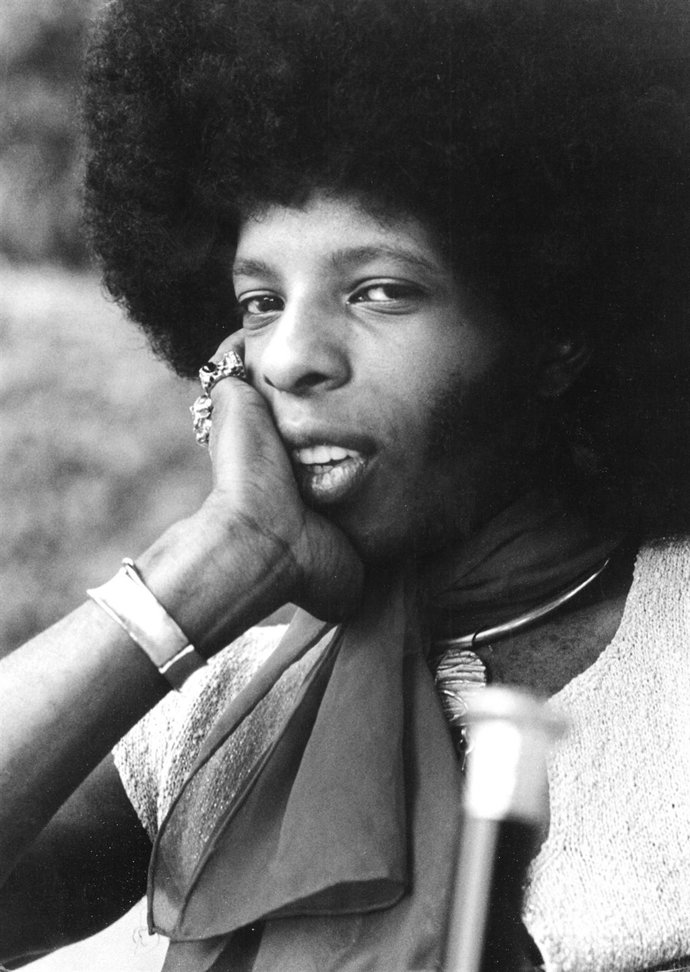 El Cantante Y Músico Sly Stone, Leyenda De La Música Negra