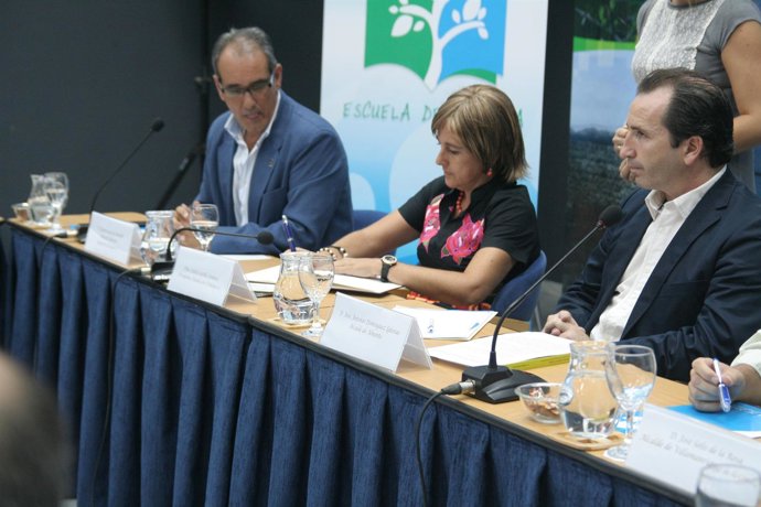 La Presidenta De La Fundación Doñana 21, Cinta Castillo.