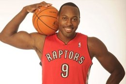 Joey Dorsey, Nuevo Pívot Para El Caja Laboral