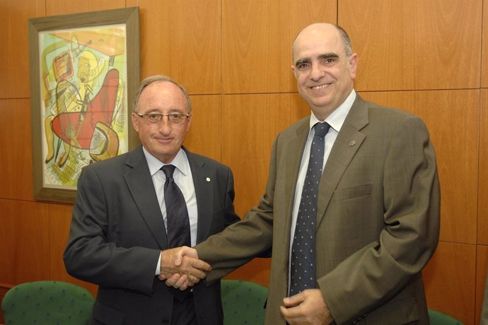 El Rector Francesc Xavier Grau  Y El Director General De BMS En Iberia, Jesús Lo