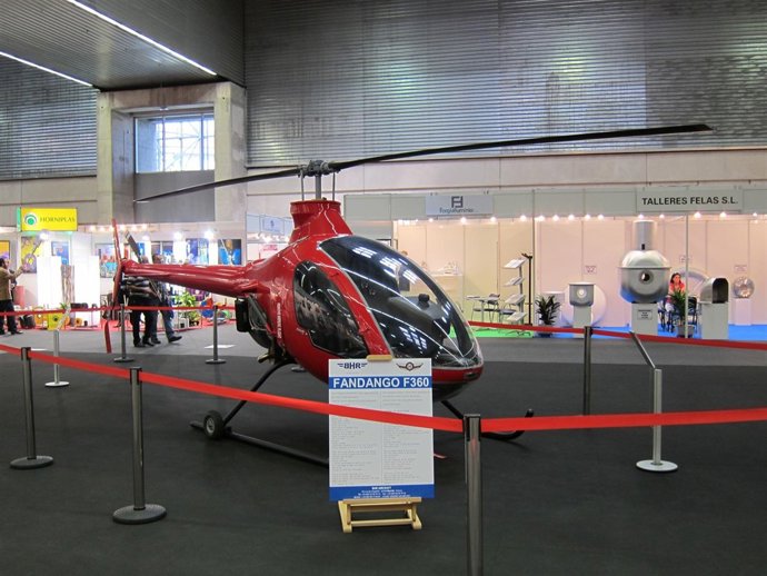 Helicóptero Fandando