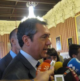 El Portavoz Del PSOE En El Ayuntamiento De Sevilla, Juan Espadas