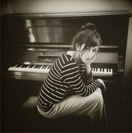 La Cantautora Maria Coma