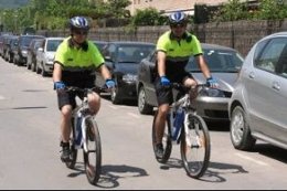 Policías En Bicicleta