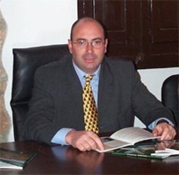 Secundino Caso, Alcalde De Peñarrubia