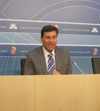 Carriedo asegura que López ha votado él solo "más recortes sociales" que los 83 procuradores juntos